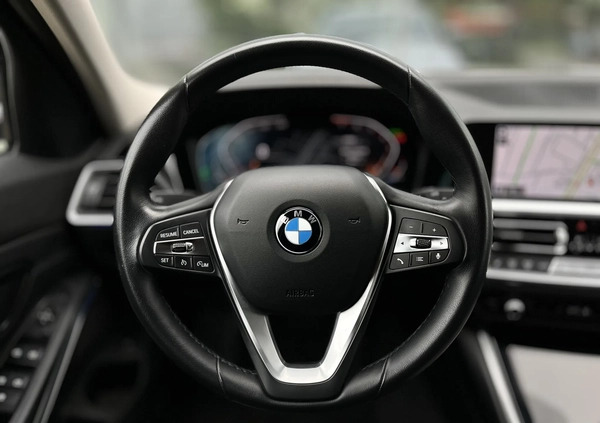 BMW Seria 3 cena 142900 przebieg: 48969, rok produkcji 2021 z Reda małe 742